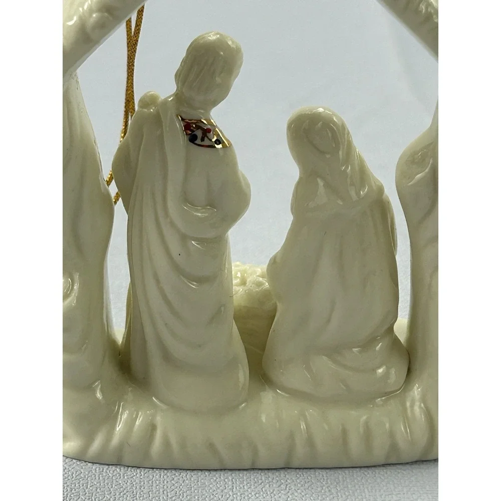 Ceramic Nativity Ornament Holy Family Manger Ivory Gold Christmas 4.5